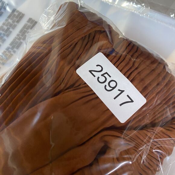 Cato Rust Pleated Blouse - Picture 9 of 9